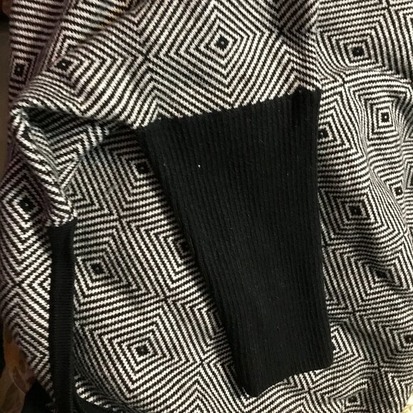 Alfani  Stylish Women's Open-Front Cardigan Sweater  Sz M - Picture 12 of 13